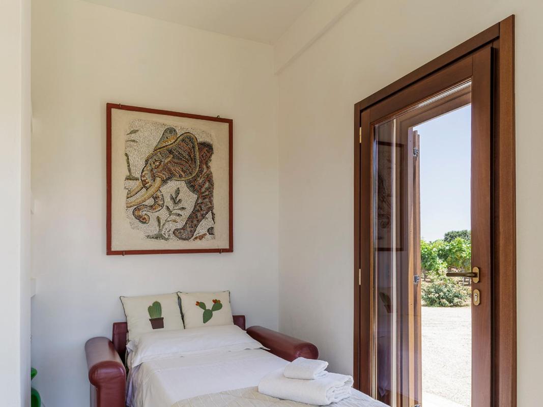 Tenutayala - Residenza Agrituristica Parabita Eksteriør billede