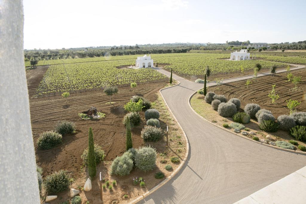 Tenutayala - Residenza Agrituristica Parabita Eksteriør billede