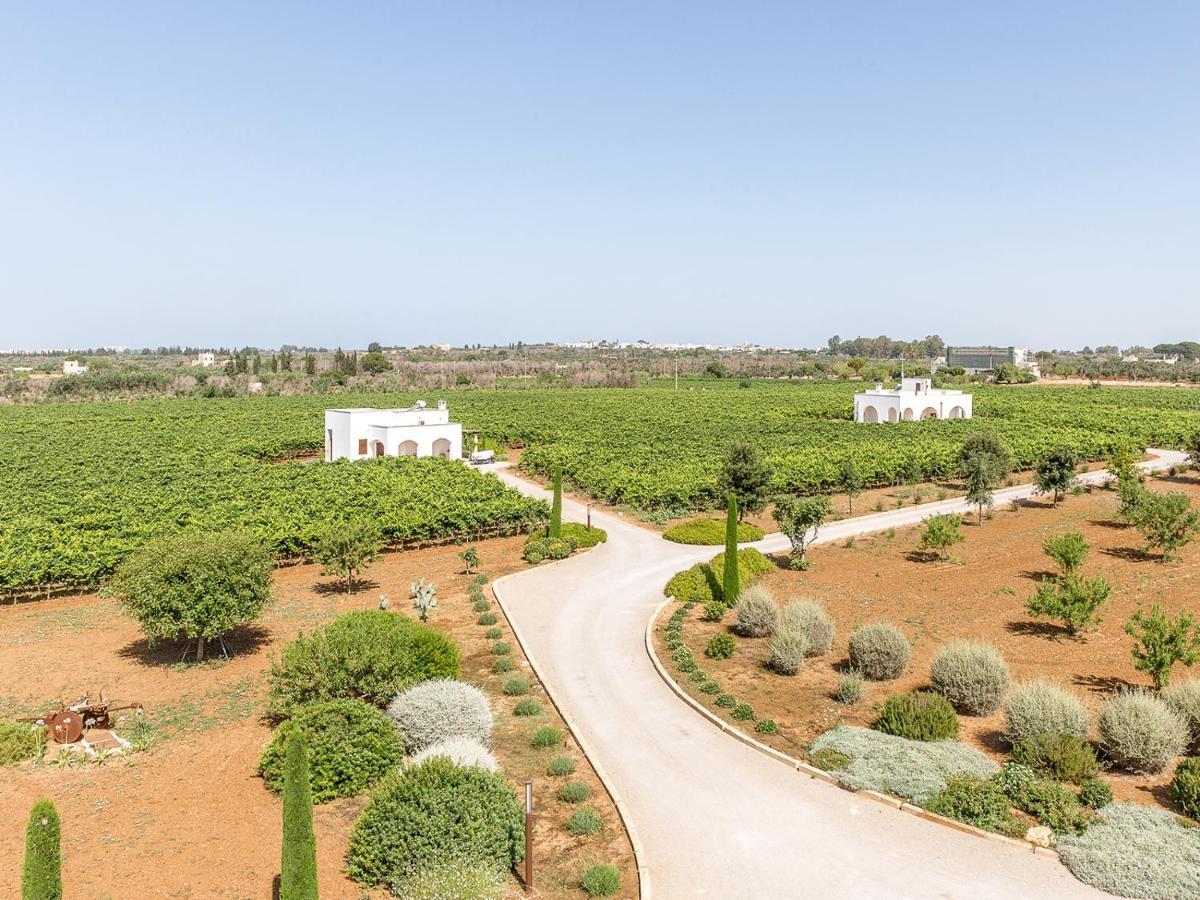 Tenutayala - Residenza Agrituristica Parabita Eksteriør billede