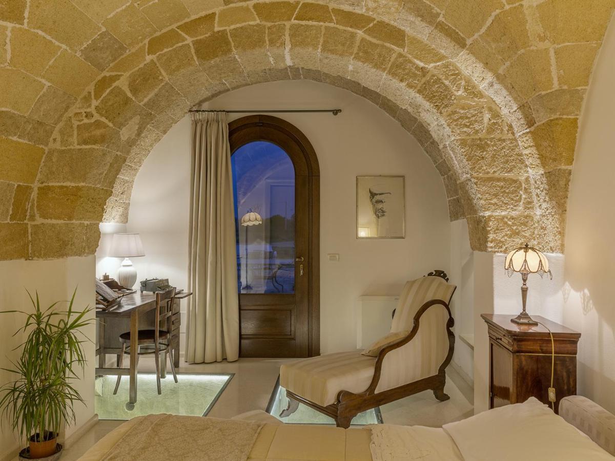 Tenutayala - Residenza Agrituristica Parabita Eksteriør billede
